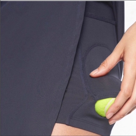 ATHLETA VOLLEY SKORT RUN TENNIS SPORT - Picture 4 of 12